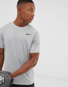 Best nike gym t-shirt