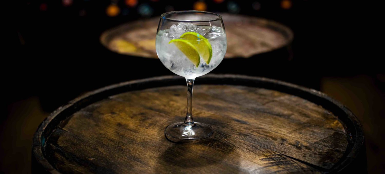 calories in gin and tonic drink alcohol