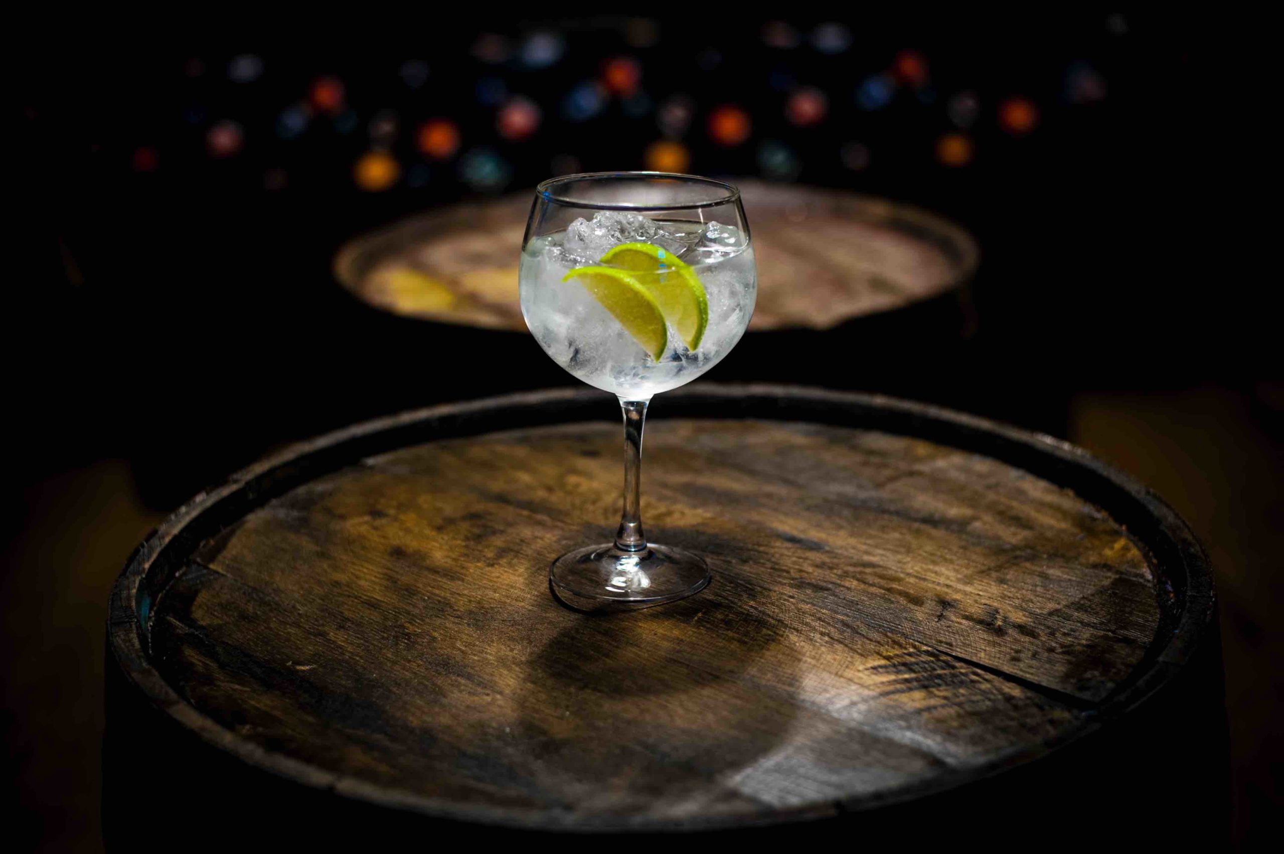 How many calories in gin and tonic?